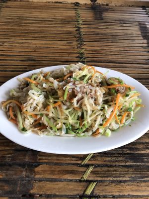 Thick rice noodle salad at Quan 3 Chi Em in Mai Chau