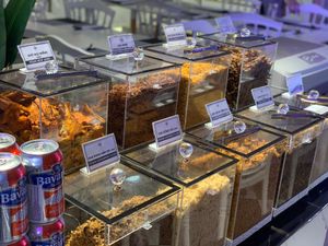 Buffet items at Au Lac Healthy World - Pham Ngu Lao in Ho Chi Minh City