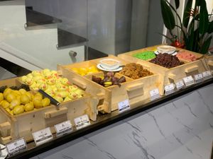 Buffet items at Au Lac Healthy World - Pham Ngu Lao in Ho Chi Minh City