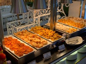 Buffet items at Au Lac Healthy World - Pham Ngu Lao in Ho Chi Minh City