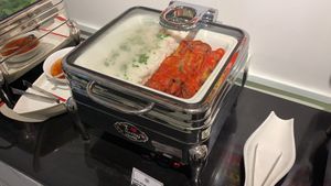 Buffet items at Au Lac Healthy World - Pham Ngu Lao in Ho Chi Minh City