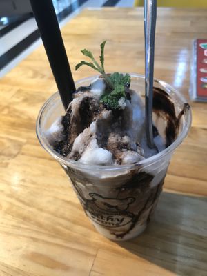 Coconut smoothie with cocoa (so good) at Au Lac Healthy World - Pham Ngu Lao in Ho Chi Minh City