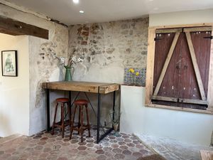 High table in Bella's Cottage. at La Grange DesRochers in Paley