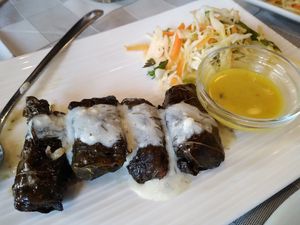 Feuilles de vigne farcies et sauce citron at Valia Calda in Kalampaka