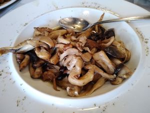 Champignons sautés at Valia Calda in Kalampaka