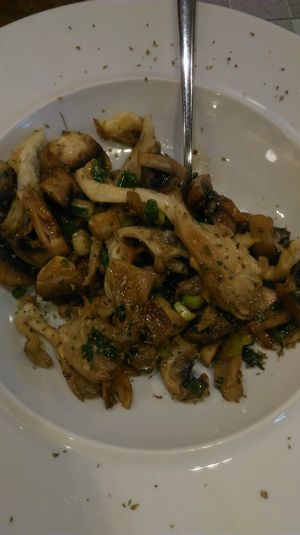 Grilled mushrooms  at Valia Calda in Kalampaka