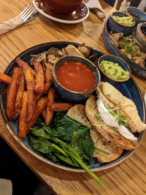  at Charlie's Cafe in North London