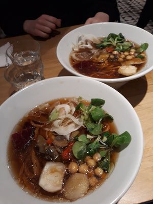 Vegan ramen 🌱 at Ippudo - Republique in Paris