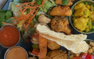 Mix starter vegan at Mitho Cha in Berlin