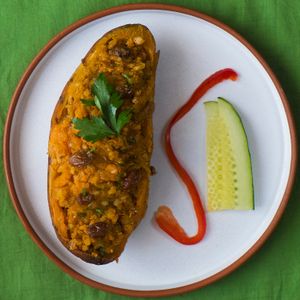 Boniato asado con quinoa at Papas Elvira in Granada