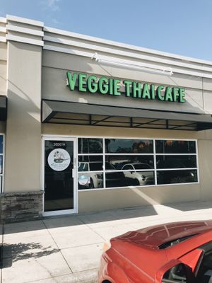 outside at Veggie Thai Cafe in Largo
