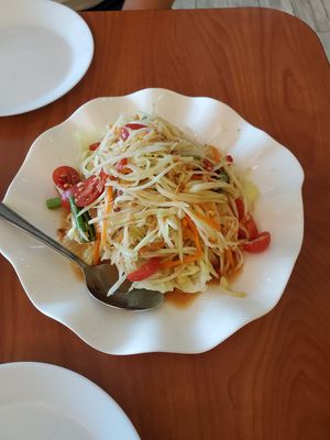 Papaya salad at Veggie Thai Cafe in Largo