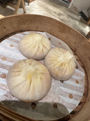   at Dancing Dumplings 舞蔬尚饺 - Wǔ Shū Shàng Jiǎo - temporarily closed in Shanghai