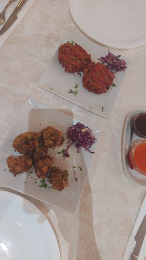 Onion bhaji (top) and vegatable pakora (bottom) at Torviscas Spice Village in Tenerife