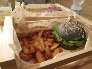 Cheesy Cecio at Flower Burger in Palermo