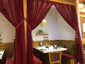 Booths at Yī Yè Yī Shìjiè - Vegan Hotpot in Shanghai