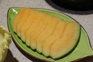 Rock melon fruit at Yī Yè Yī Shìjiè - Vegan Hotpot in Shanghai