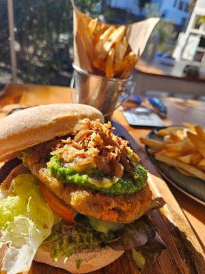 Burger and fries at Mi Piace in Lanzarote