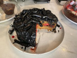 Halloween cake at Comoba in Lisbon