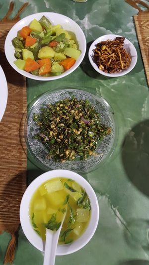 Vegetable curry, lentil soup and free salad at Home Again in Kalaw