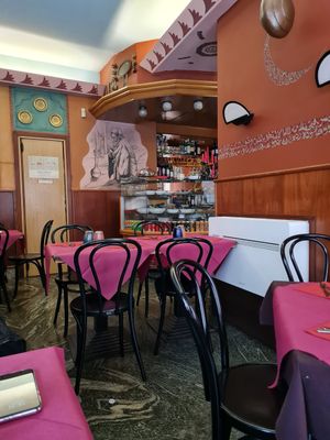 Inside tables at Frary's in Venice