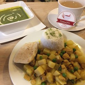 Cau cau vegan at Namaste Coffee in Lima