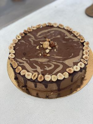 Chocolat noisette   at Amour Patisserie Vegetale in Nice