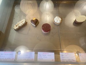 Options  at Amour Patisserie Vegetale in Nice