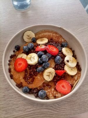 Vegan pancake at Amour Patisserie Vegetale in Nice