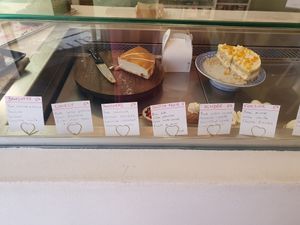 Selection at Amour Patisserie Vegetale in Nice