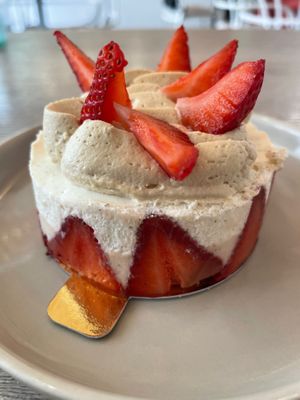  at Amour Patisserie Vegetale in Nice