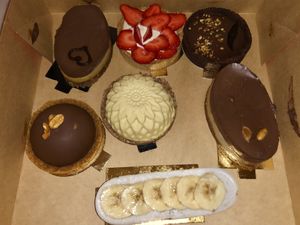 Beautifully presented desserts at Amour Patisserie Vegetale in Nice