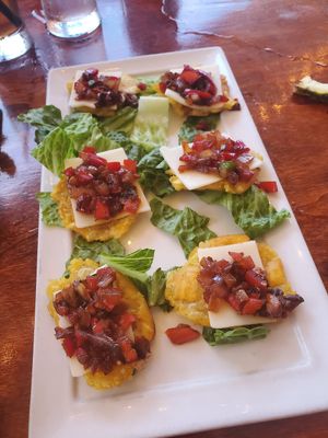 Plantain pizza medallions...mmmmm at Cuba's Cookin' in Oranjestad