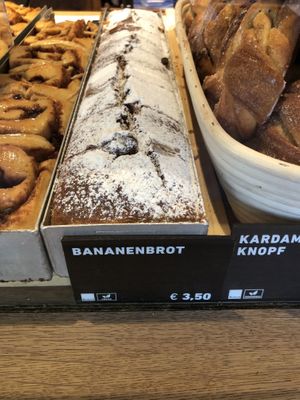 vegan banana bread  at Zeit für Brot - Charlottenburg in Berlin