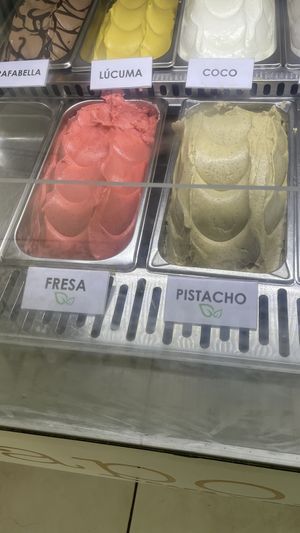 Helados  at Napoli Artisan Gelato  in Lima