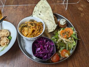 Curry plate at Nagi Shokudo in Kamakura