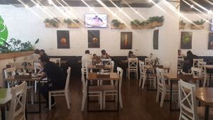 Seating area at Broccoli in Tashkent