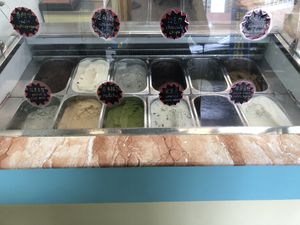 Flavors 2/2 at Ruì Bǐ BīngQíLín - Rabbit Ice Cream in Tainan