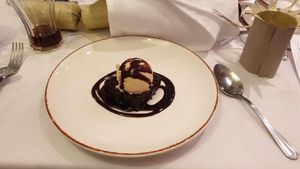 Vegan Brownie and Ice Cream 🍫 🍦 at Waterside in Hayling Island