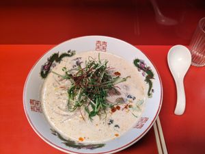  at TàiLáng ZhōngHuá Lāmiàn in Tainan