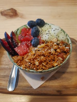 greek soyyoghurt bowl at Almazen Cafe in Sevilla