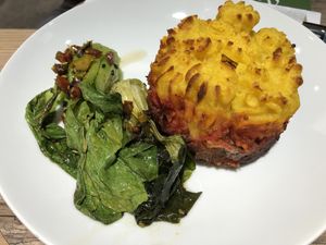 Jackfruit and pak choi  at Venuss - Herrengasse in Vienna
