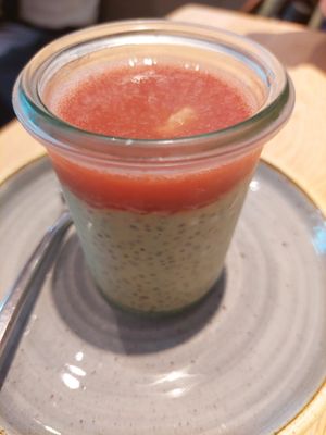 Matcha chia pudding at Venuss - Herrengasse in Vienna