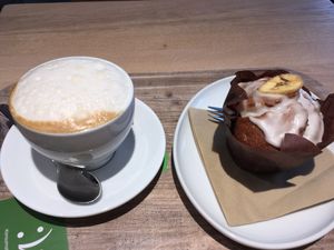 Cappuccino and banana lime muffin  at Venuss - Herrengasse in Vienna