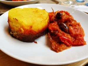 Pulled Jackfruit mit Paprikasauce at Venuss - Herrengasse in Vienna