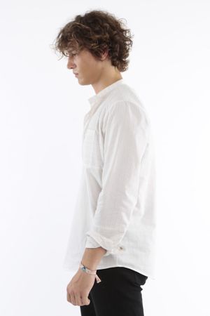 Touch Me Not Clothing men's collection made of 100% GOTS certified organic cotton in Budapest at Prezent in Budapest