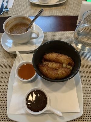 Dessert: fried bananas with vegan chocolate and caramel sauce at Blue Margarita in Bucharest