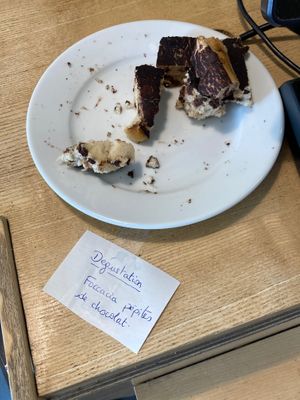 Their chocolate focaccia is vegan 🌱❤️ at Chambelland in Paris