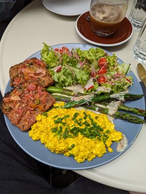  at Relax na Wilczej in Warsaw