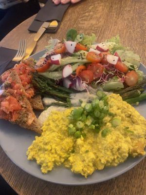 Tofu scramble  at Relax na Wilczej in Warsaw